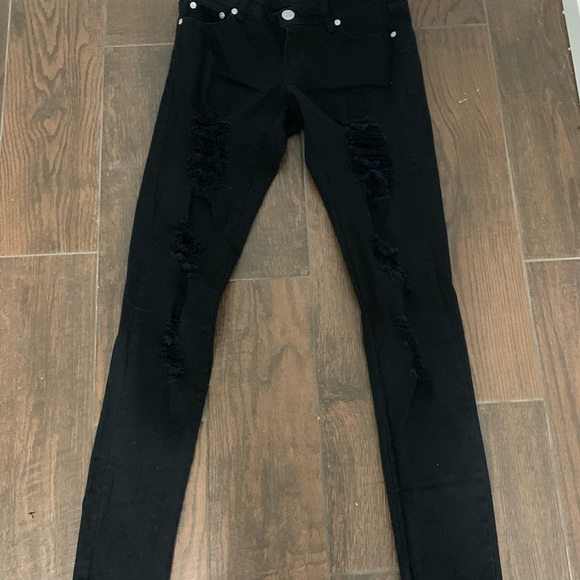 Jeans - Picture 3 of 4